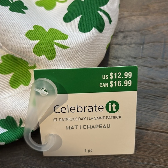 Celebrate It St. Patricks Day reversible Bucket Hat, cotton canvas - Picture 9 of 9